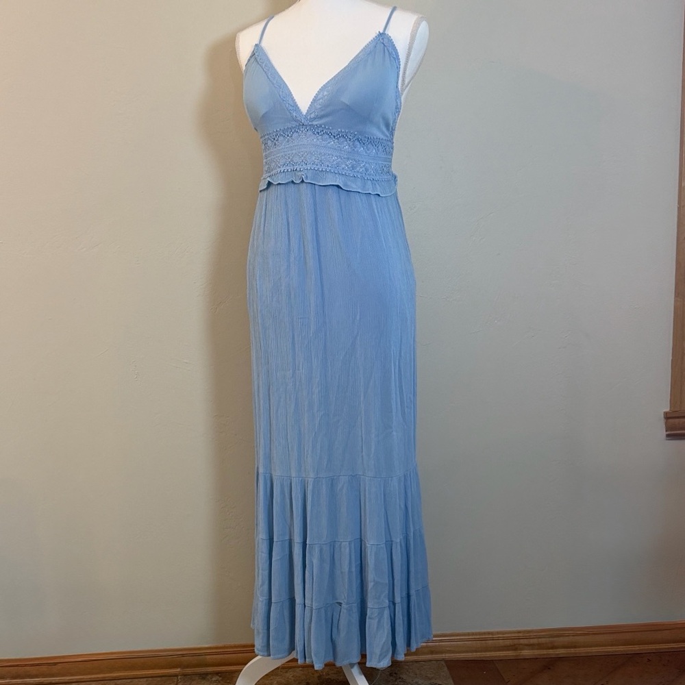 Rue21 Women's Medium Light Blue Long Spaghetti Strap Dress